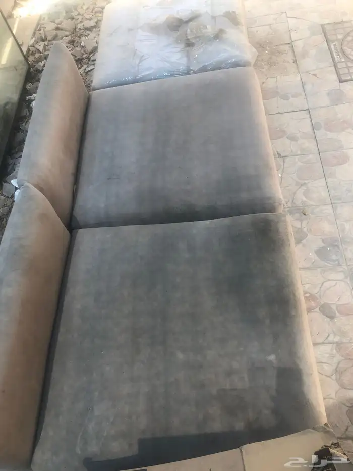 3قطع كنب يحتاج تنظيف شبه جديد لم يستخدم 3
