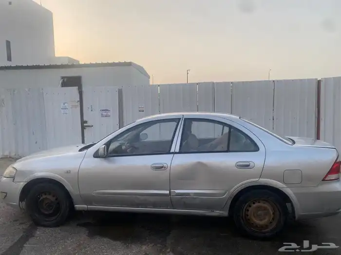 نيسان صني2011 SV 6