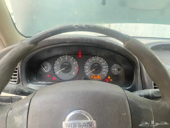 نيسان صني2011 SV 7