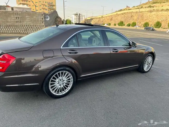 مرسيدس بانوراما S300 2012 جفالي 34