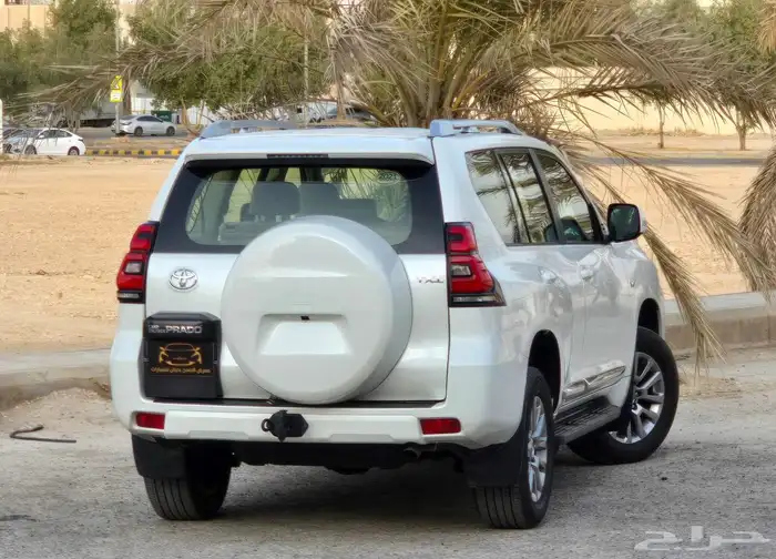 برادو 2021 نص فل V6 TXL 7