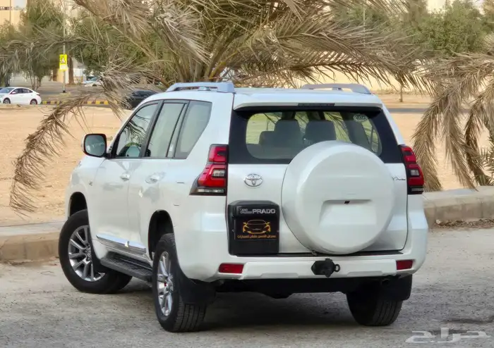 برادو 2021 نص فل V6 TXL 8