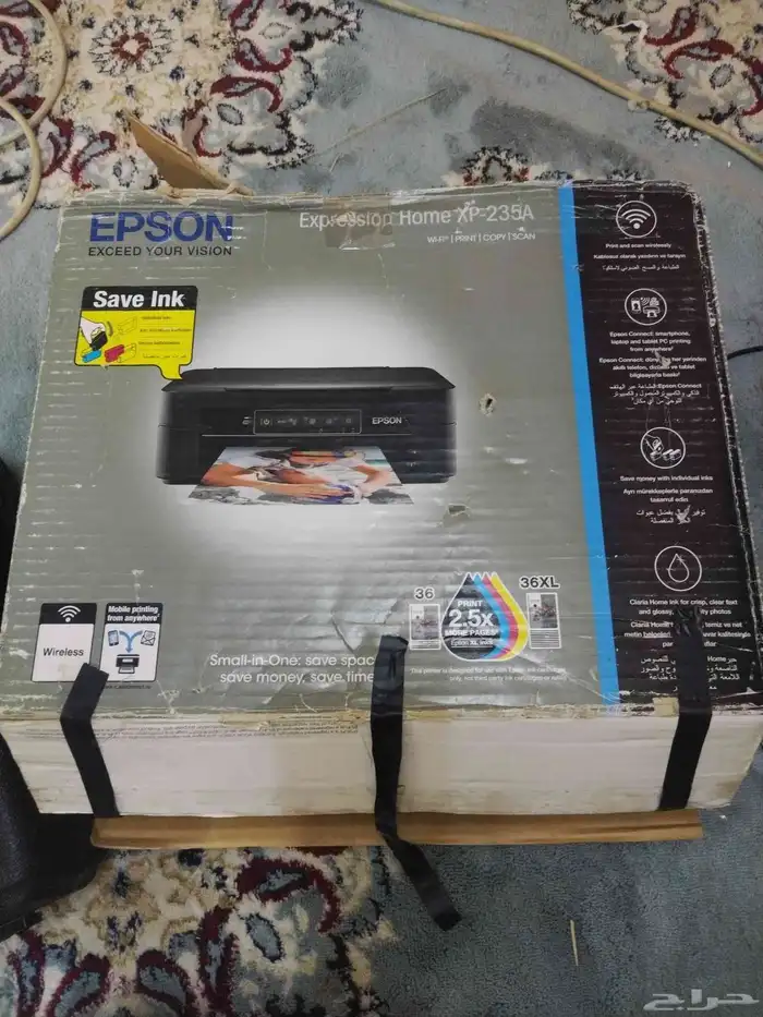 طابعاة مع كميره من التراث القديم 0
