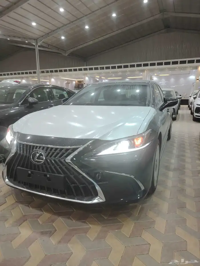 لكزس 350 ES موديل 2025 بريمي البيع كاش واقساط جميع البنوك 0