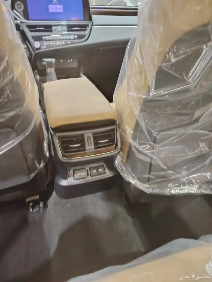 لكزس 350 ES موديل 2025 بريمي البيع كاش واقساط جميع البنوك 5