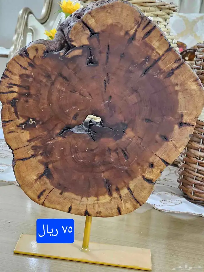 مستلزمات محلات الورد 24