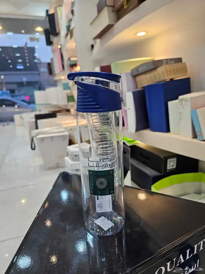 السلام عليكم  لتنفيذ كافة انواع المطبوعات كروت فواتير برو 6