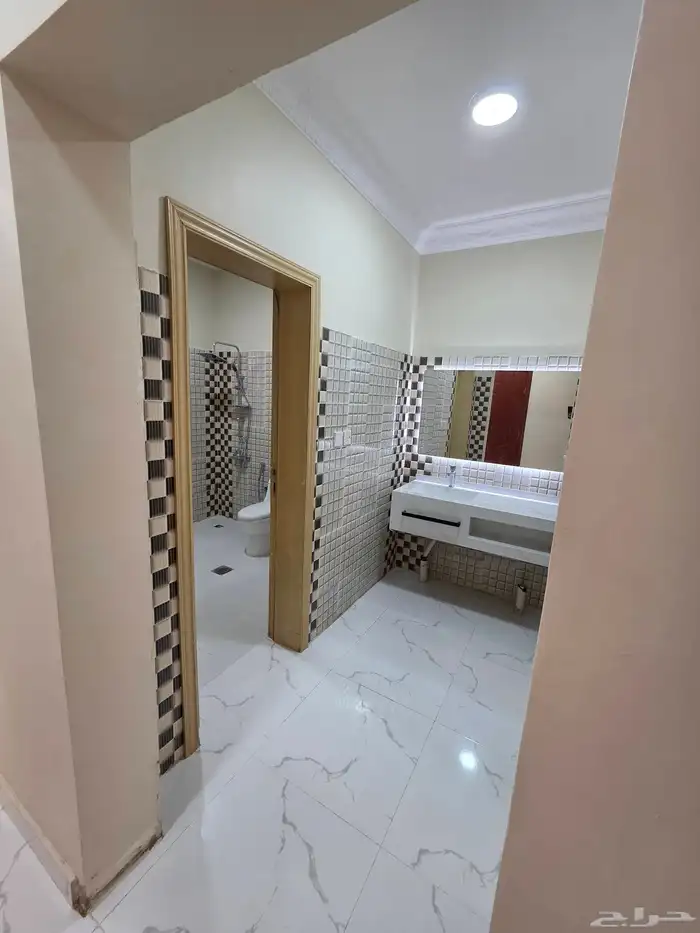 شقق في فيلا للايجار 13