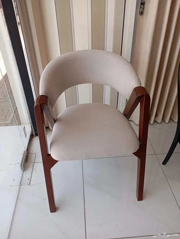 كراسي مطاعم ممتازه 1