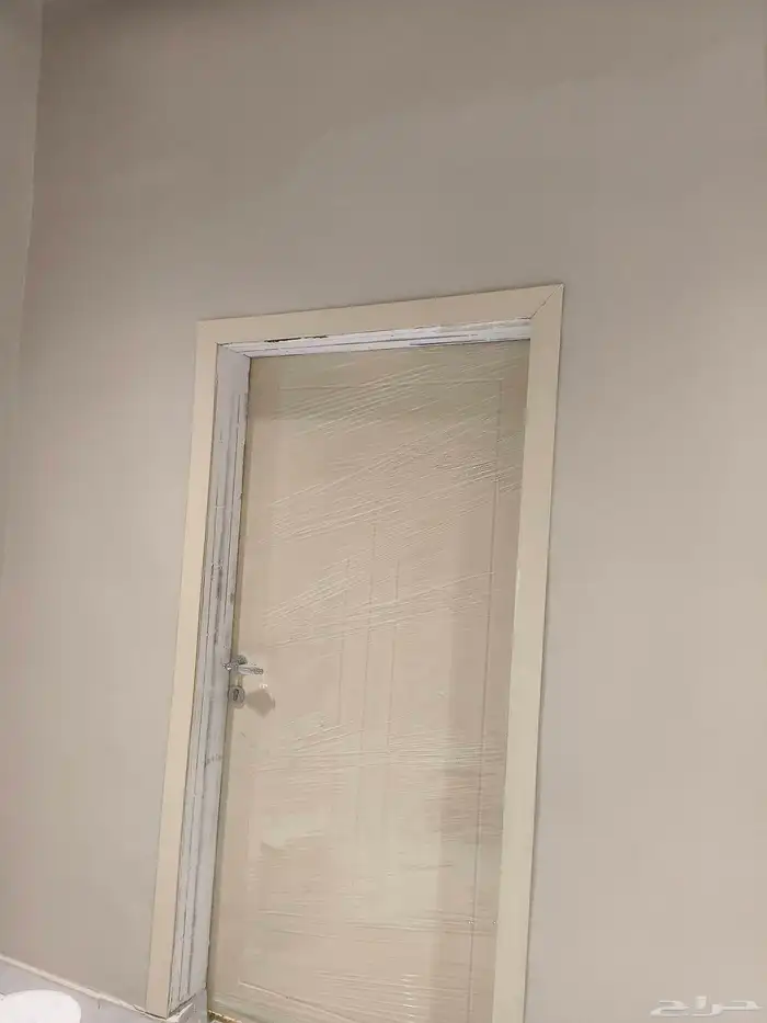 تفصيل ابواب خشب بجميع انواعها جيزان بيش العزامة الشارع العام 3