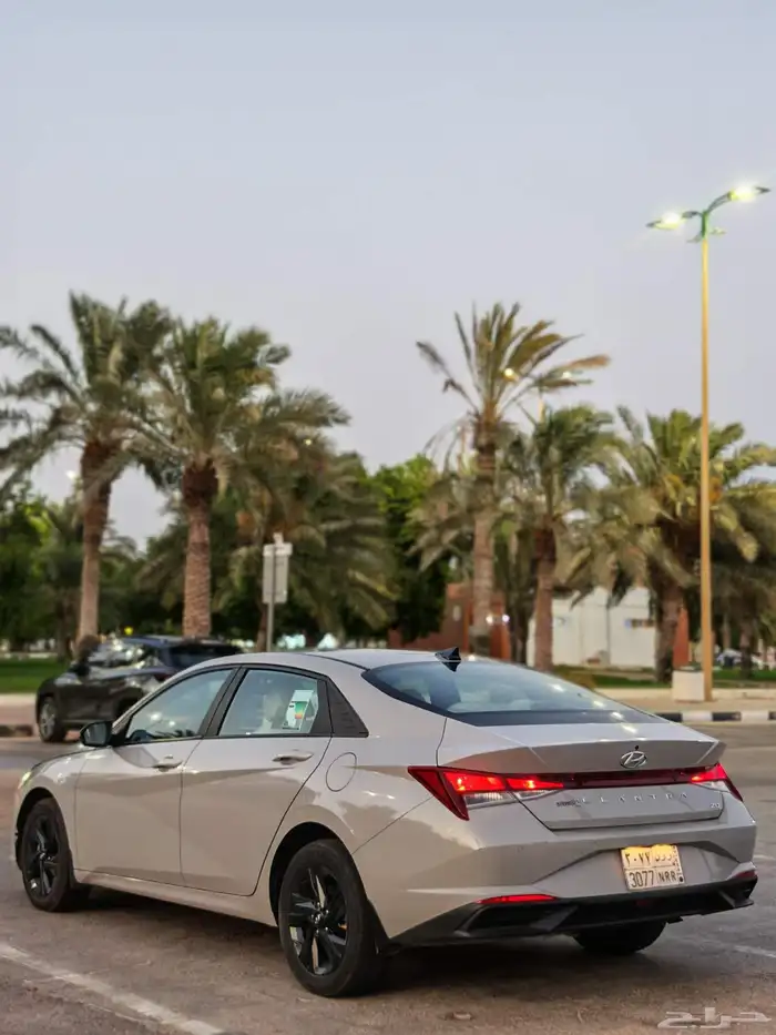 هيونداي النترا 2023 سمارت 17