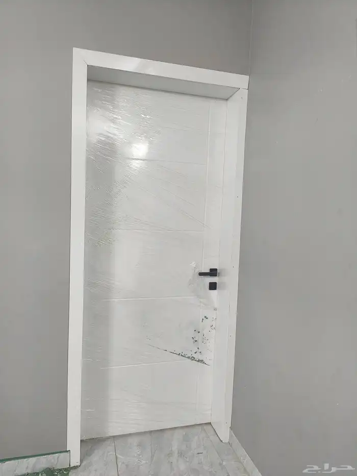 تفصيل ابواب خشب بجميع انواعها جيزان بيش العزامة الشارع العام 1