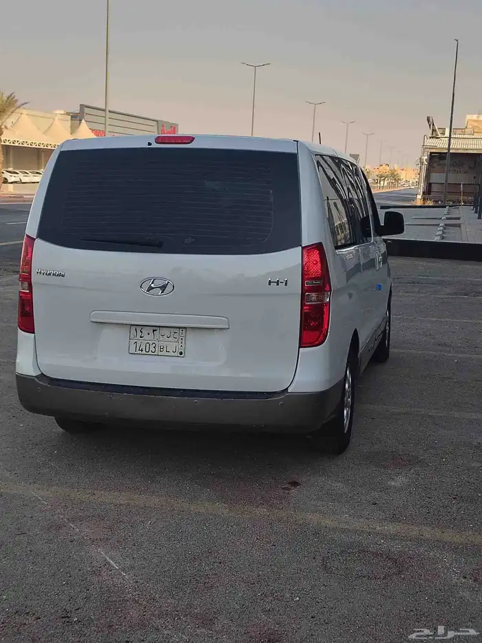 هونداي H 1 8