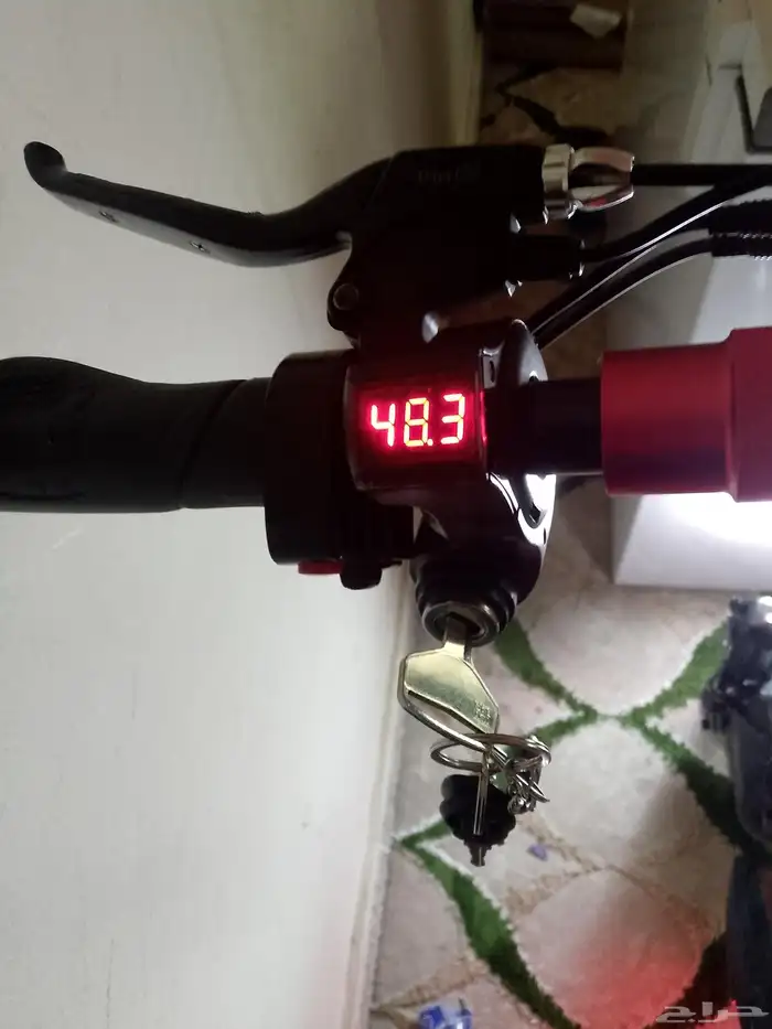 السكوتر الكهربائيه 1