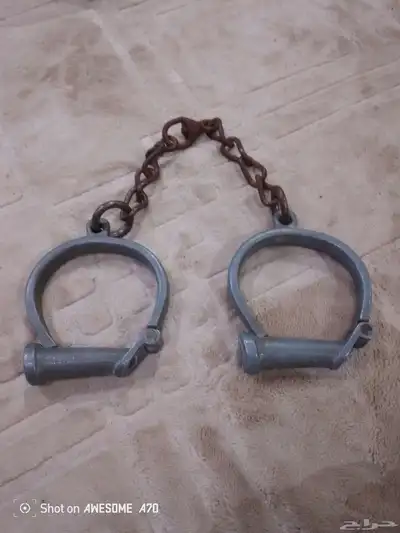 قيد خيل قديم 0