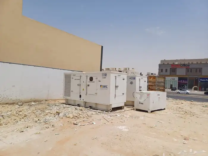 تأجير مولدات كهربائية تعمل بالديزل و تور لايت 5