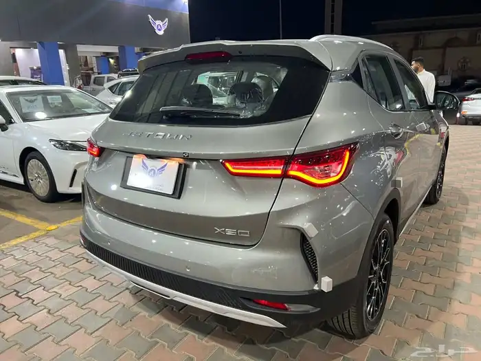 جيتور X50 بريميوم 2025 4
