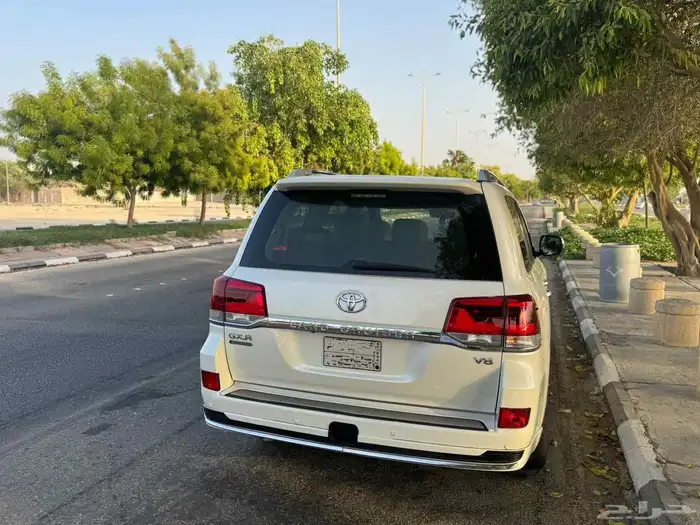 تويوتا لاند كروزر 2019 3