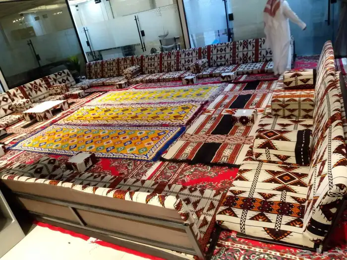 تاجير خيام تاجير طاولات تاجير مكيفات تاجير كراسي 5