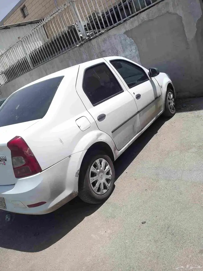 رينو لوجان 2012 2
