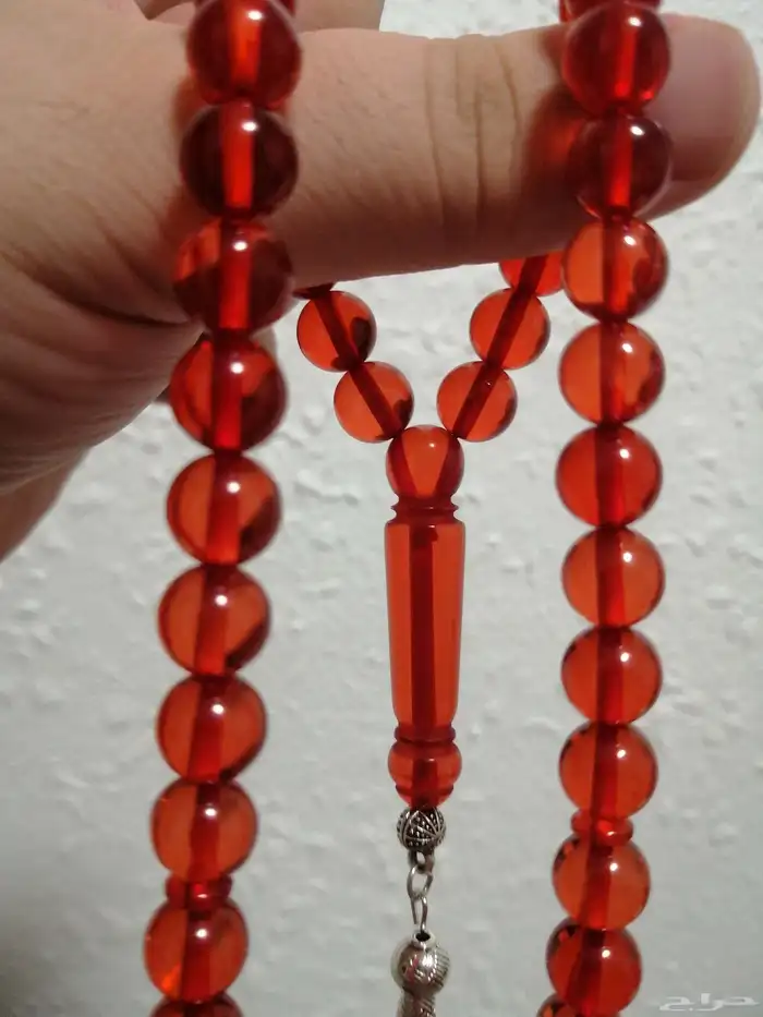 سبحة كهرمان لون دم الغزال صافيه (جديدة). 3