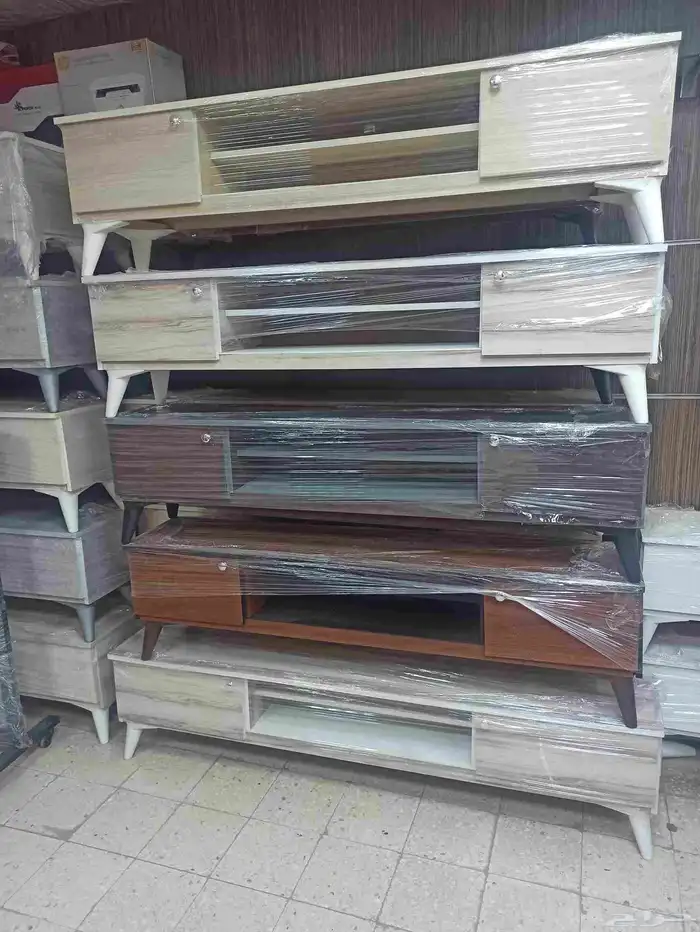 طاولات تلفزيون 5