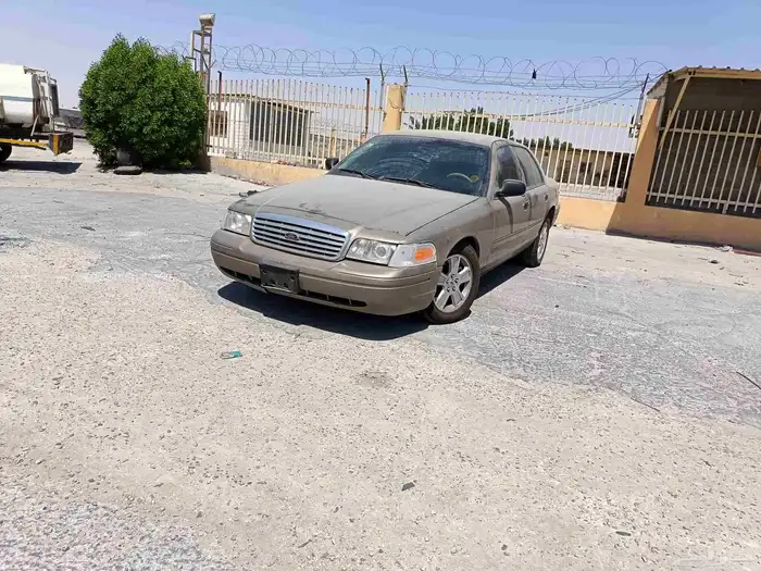 فورد فكتوريا 2005. تشليح 2