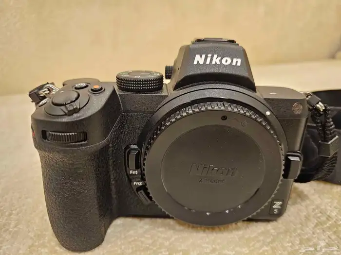 كاميرا نيكون Z5 للبيع نظيفة 1