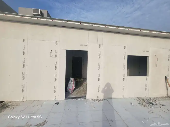 غرف ساندوتش بنل مجالس ساندوتش بانل بناءملاحق جدار أسمنت بورد 6