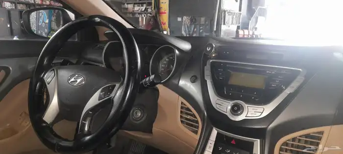 Hyundai Elantra 2013 6