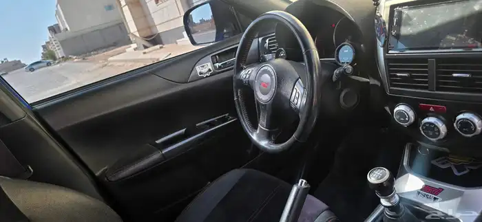 سوبارو sti 2014 9