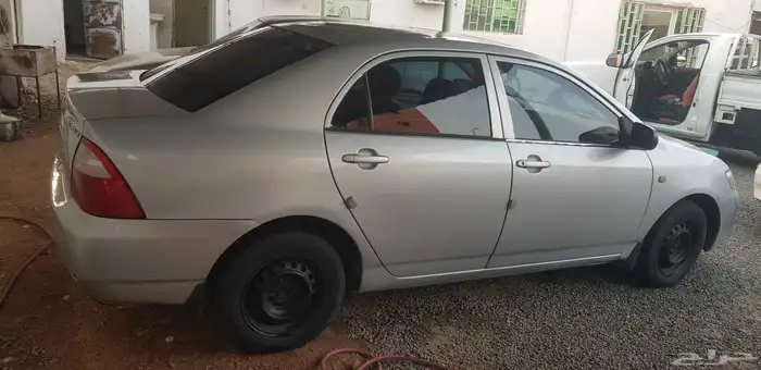 تويوتا موديل 2005 4