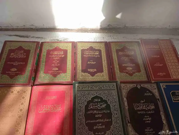 مكتبة كتب اكثر من 200كتاب 4