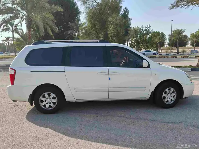 للبيع كرنفال EX 2008 نظيفة 3