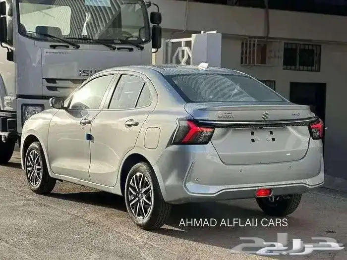 سوزوكي ديزاير الشكل الجديد ستاندر 2026   فل كامل 2025 4