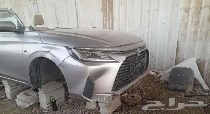 يوجد لدينا جميع انواع قطع غيار السيارات المستخدمه تشليح 3