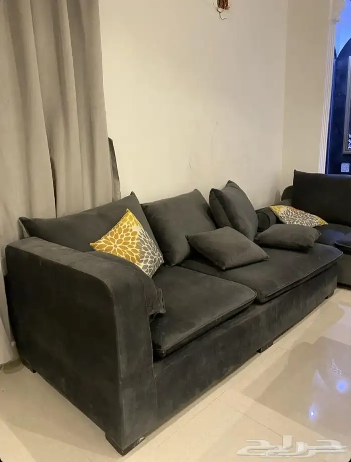 كنب زاوية - غرفة سائق للايجار 3