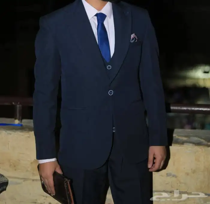 ستايل راق يناسب ذوق الرجل الخليجى  مناسب للمجالس العمل والم 2