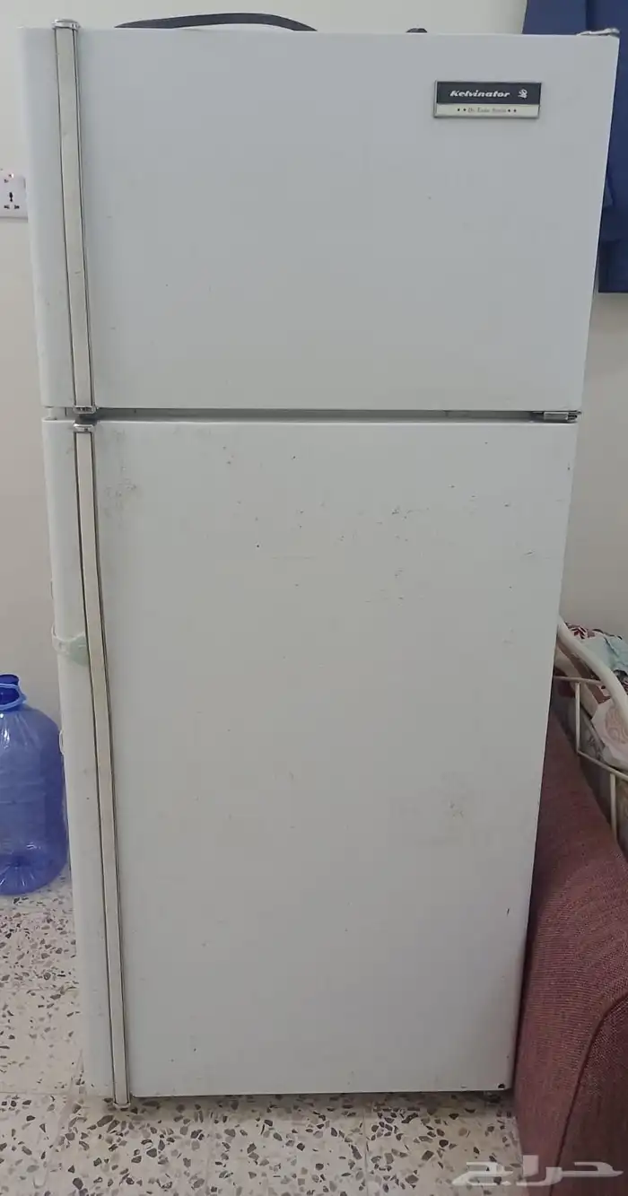 ثلاجة للبيع 1
