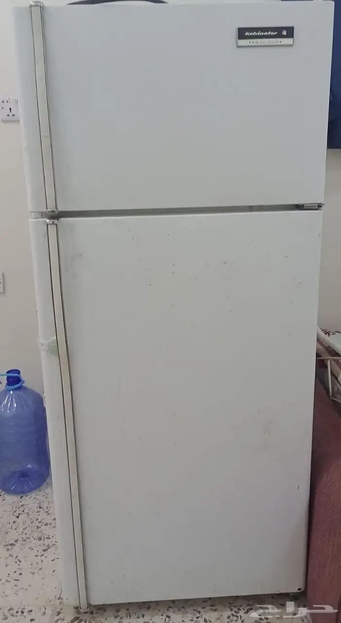 ثلاجة للبيع 2
