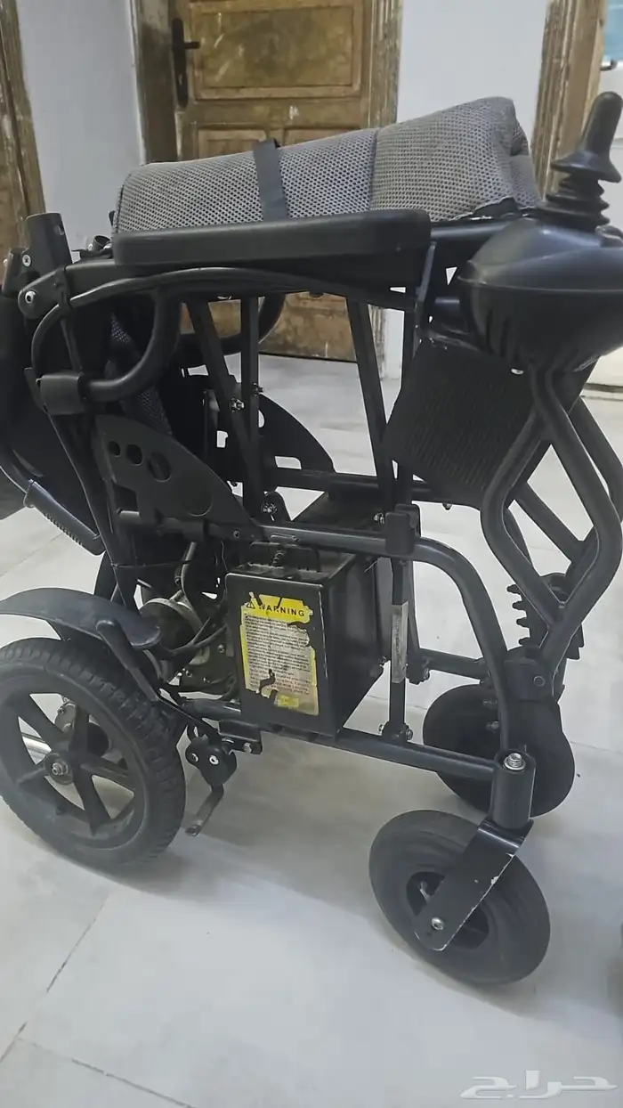 كرسي متحرك 0