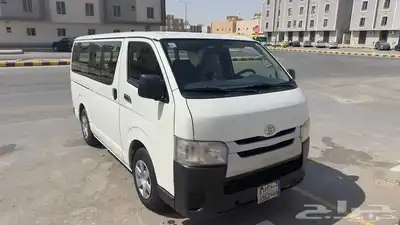 سيارة تويوتا هايس ركاب للإيجار مع السائق index