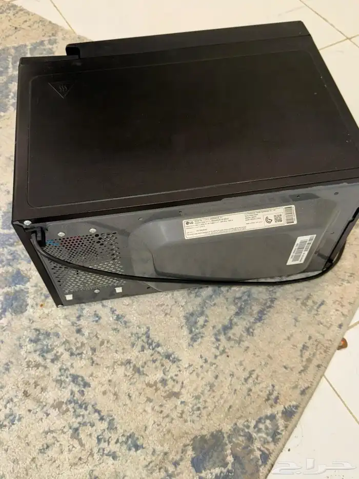ميكرويف LG بحاله جديده السعر 450 4