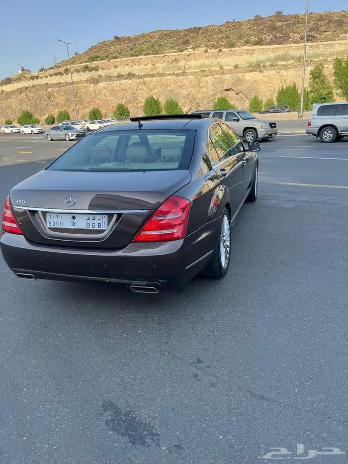 مرسيدس بانوراما S300 2012 جفالي 38