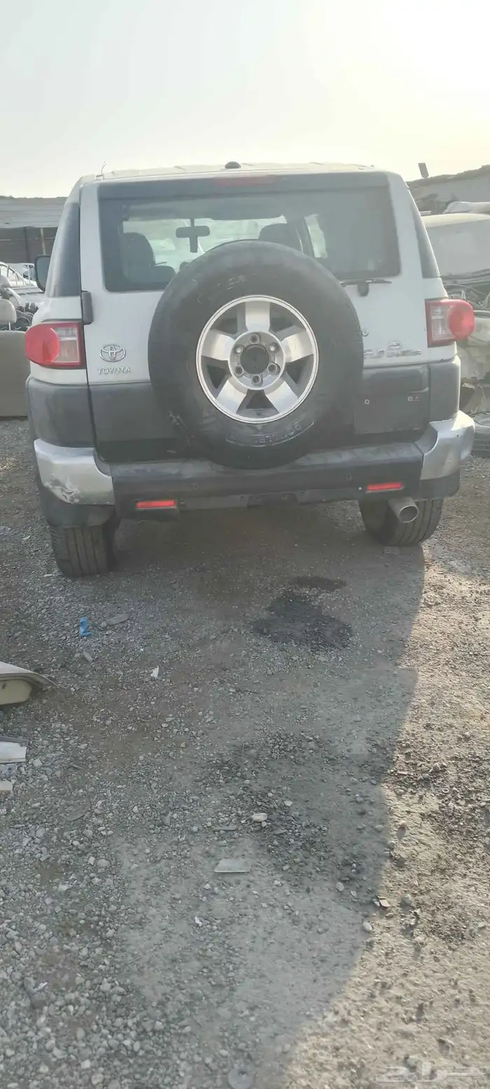 يوجد لدينا جميع انواع قطع غيار السيارات المستخدمه تشليح 4