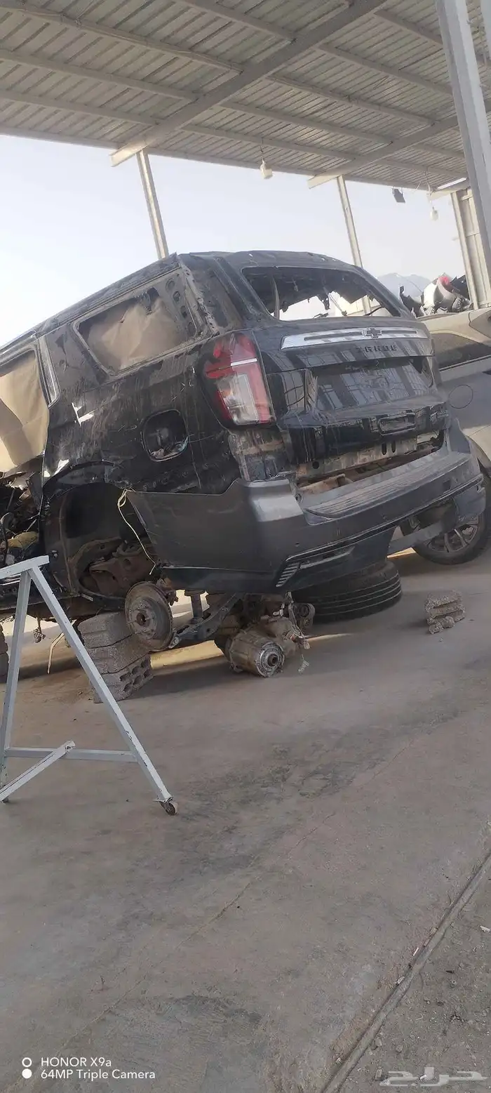 قطع غيار سيارات امريكي تشليح gmc... رقم جوال 5