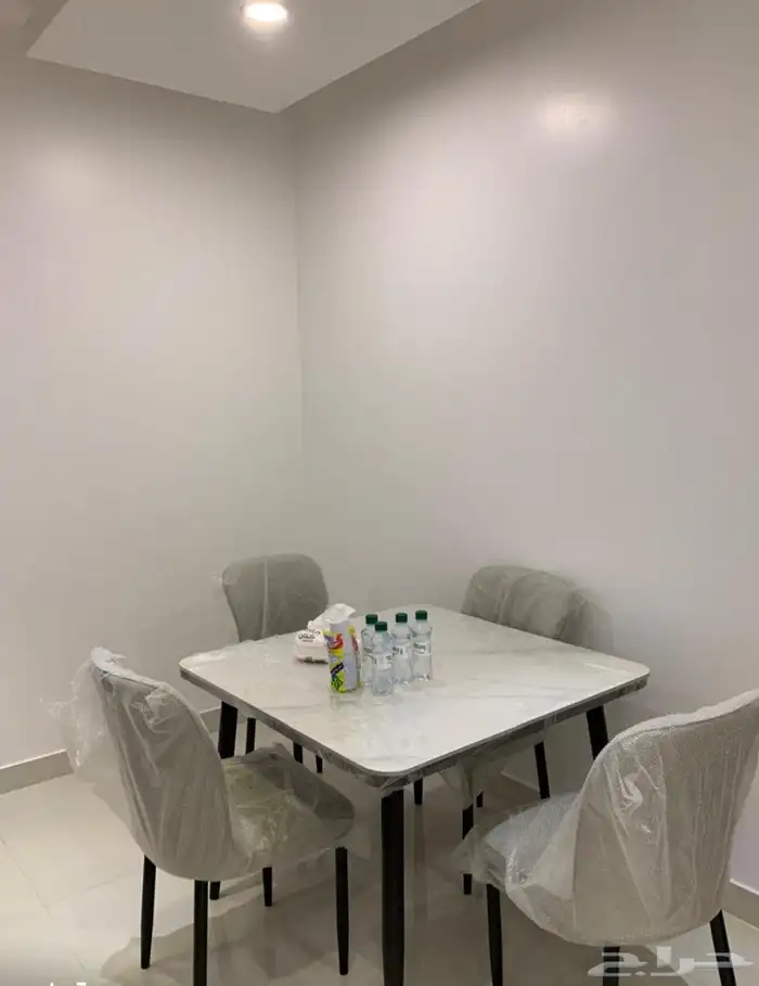 بوابة اكتروني وحوش خاص شقة فاخرة في المنسك للايجار 14