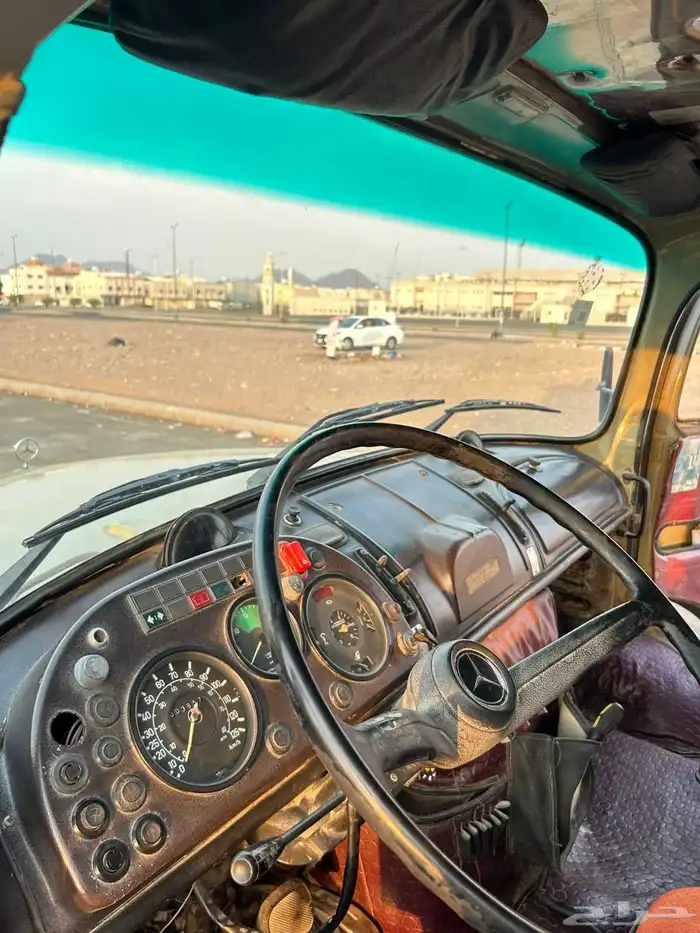 عايدي بوز 86 صنف 18