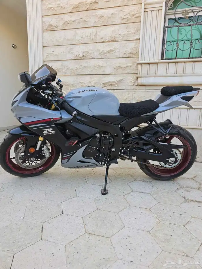 دباب ريس سوزوكي 750 2
