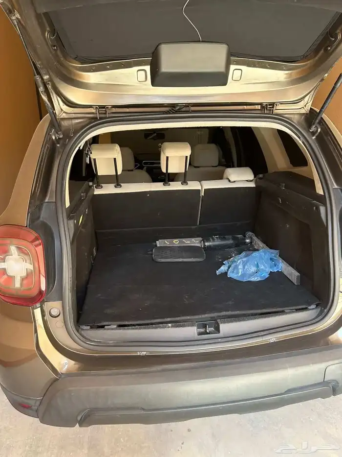رينو داستر 2019 2000 cc دبل ماشية 220 الف 2